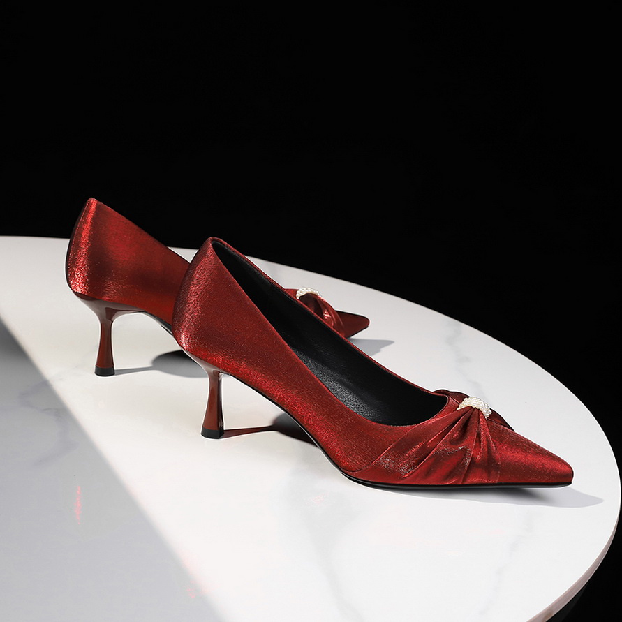1764487382677_9411MG.jpg European American Style Pearl Bow Twisted Fashion High Heel Women's Pointed Toe Gold Silk Satin Thin Heel Shoes