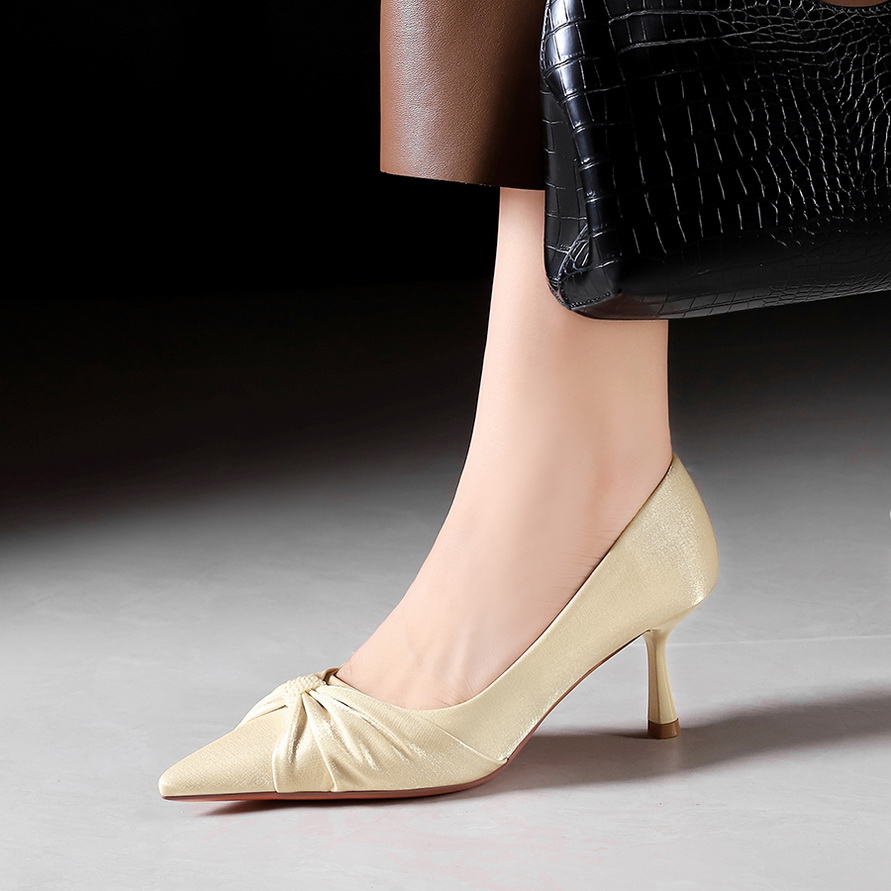 European American Style Pearl Bow Twisted Fashion High Heel Women's Pointed Toe Gold Silk Satin Thin Heel Shoes