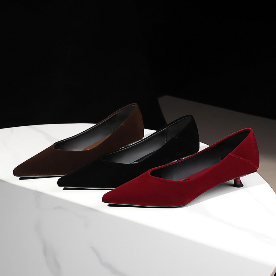 Korean Retro Fashion Pointed Toe Shallow Mouth Suede Low Heel Women's Shoes Slip-On Comfortable Flats