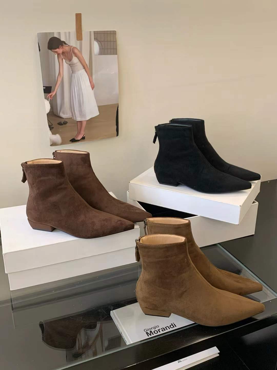 2026 Early Autumn Chunky Heel Ankle Boots Pointed Toe Suede Back Zip Fashion Commuter Street Slim Boots for Dresses and Jeans