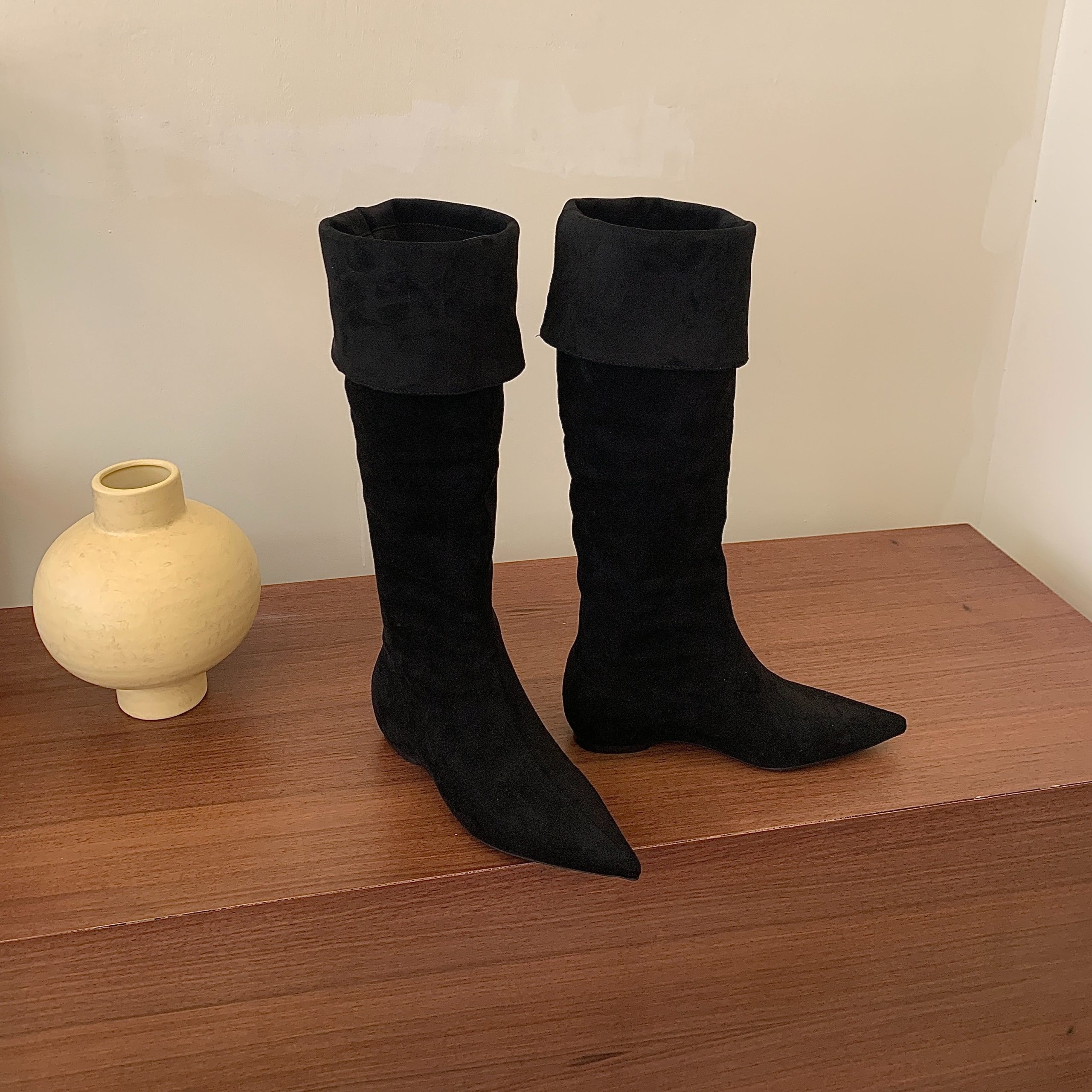 1784609201282_bDmzS5.jpg 2026 Early Autumn Pointed Toe Suede Over Knee Boots Foldable Sheepskin Two-Way Wear Commuter Boots